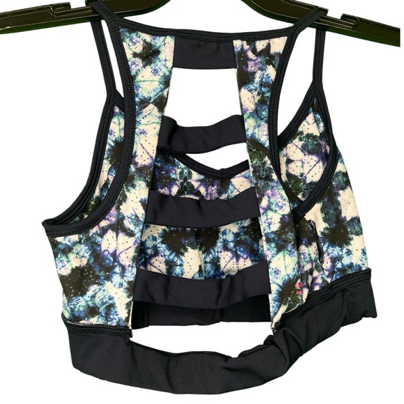 Pink Lotus Tie-Dye Racerback Sports Bra - Size Small - Picture 2 of 5